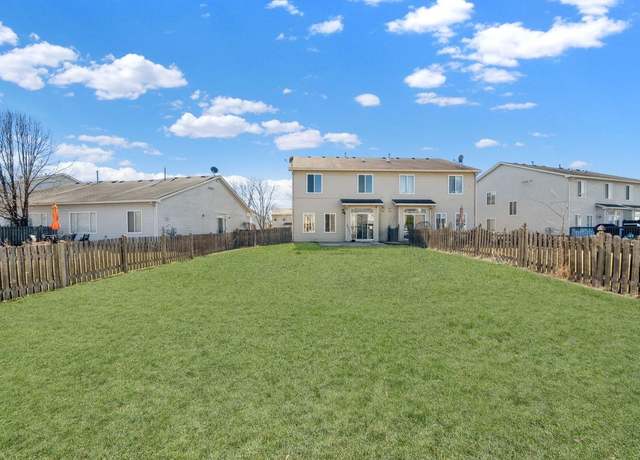 Photo of 2808 River Bend Ln, Plainfield, IL 60586