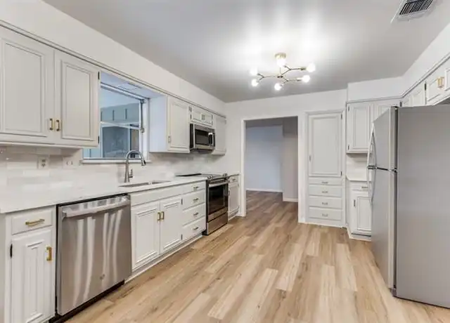Property at 4707 Ranch View Rd, Fort Worth, TX, 76109, 3 beds, 2 baths, [object Object]