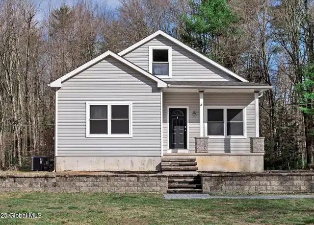 Property at 275 Louden Rd, Saratoga Springs, NY, 12866, 3 beds, 3 baths, [object Object]
