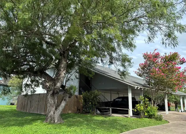 Property at 4229 Interstate Highway 69 Access Rd Unit 4, Corpus Christi, TX, 78410, 3 beds, 2 baths, [object Object]