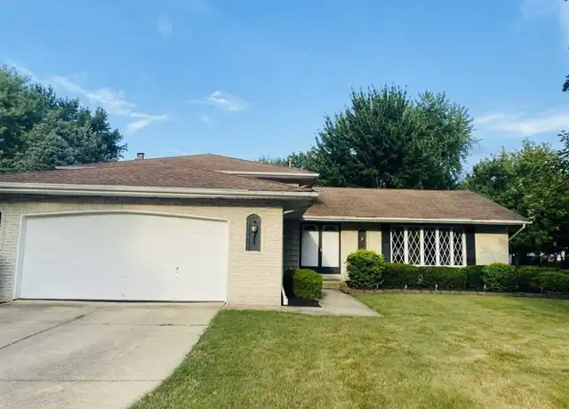 Property at 8395 Lorraine Dr, Strongsville, OH, 44149, 4 beds, 2.5 baths, [object Object]