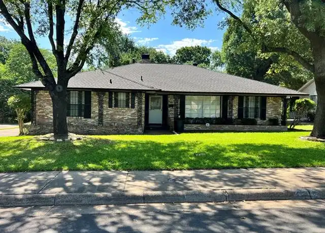 Property at 2730 King Cole Dr, Dallas, TX, 75216, 3 beds, 2.5 baths, [object Object]