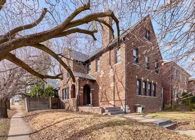 Property at 7000 Lindell Blvd, Saint Louis, MO, 63130, 4 beds, 3.5 baths, [object Object]