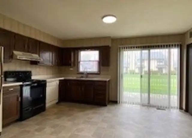 Property at 1308 County Road 6 E, Elkhart, IN, 46514, 2 beds, 1 bath, [object Object]