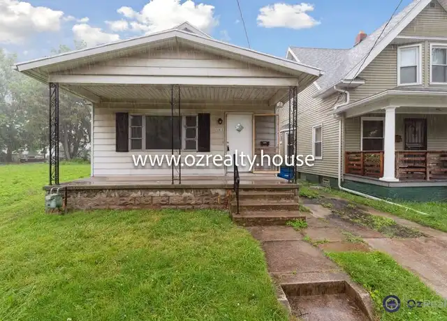 Property at 185 Mettler St, Toledo, OH, 43608, 2 beds, 1 bath, [object Object]