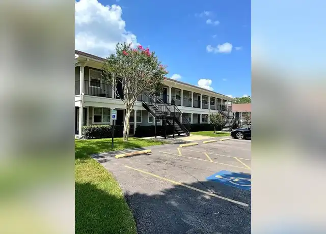 Property at North Park Apartments - 910 N Park St, Brenham, TX, 77833, 2 beds, 1 bath, [object Object]