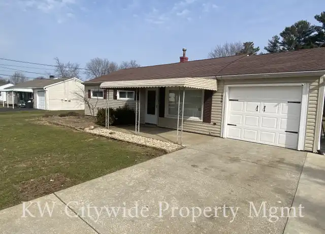 Property at 1959 Yorkshire Dr, Brunswick, OH, 44212, 2 beds, 1 bath, [object Object]