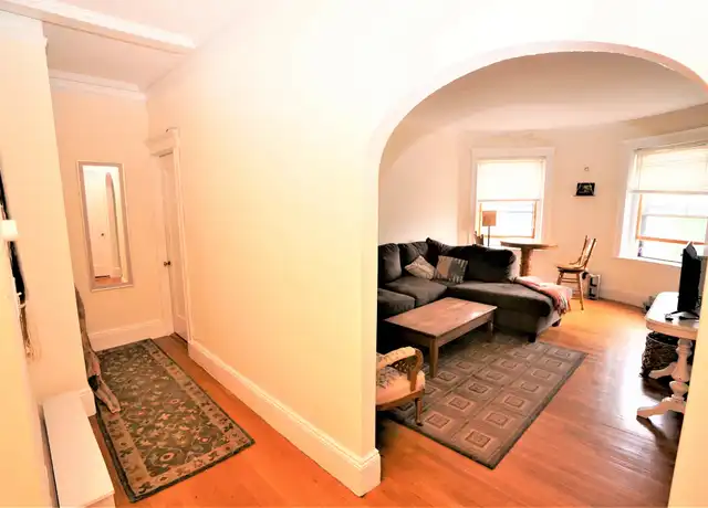 Property at 33 Dwight St Unit 5, Brookline, MA, 02446, 2 beds, 1 bath, [object Object]