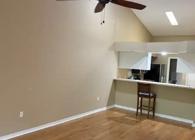 Property at 4700 SW Archer Rd #126, Gainesville, FL, 32608, 2 beds, 2 baths, [object Object]