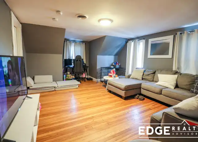 Property at 9 Frederika St Unit 3, Boston, MA, 02124, 2 beds, 1 bath, [object Object]