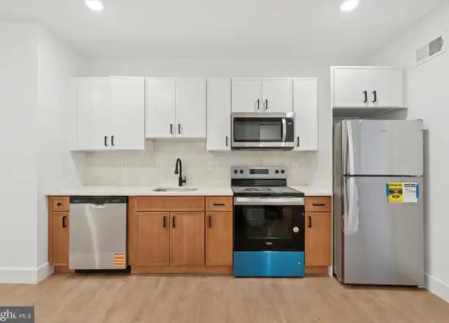 Property at 2520 N Front St Unit 102, Philadelphia, PA, 19133, 2 beds, 2 baths, [object Object]