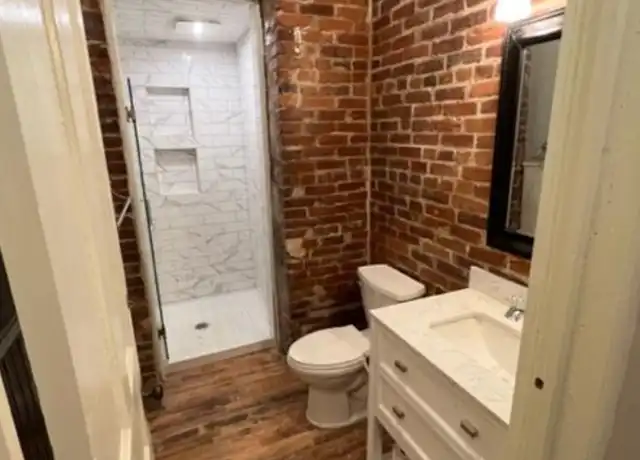Property at 109 W Ormsby Ave, Louisville, KY, 40203, 0 beds, 1 bath, [object Object]