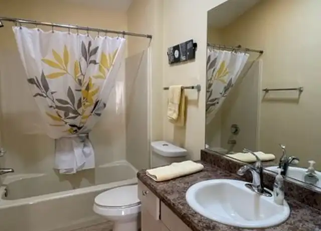 Property at 613 Enconto St, Lady Lake, FL, 32159, 2 beds, 2 baths, [object Object]