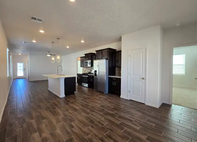 Property at 4207 Via de Ventura, Santa Fe, NM, 87507, 3 beds, 2 baths, [object Object]