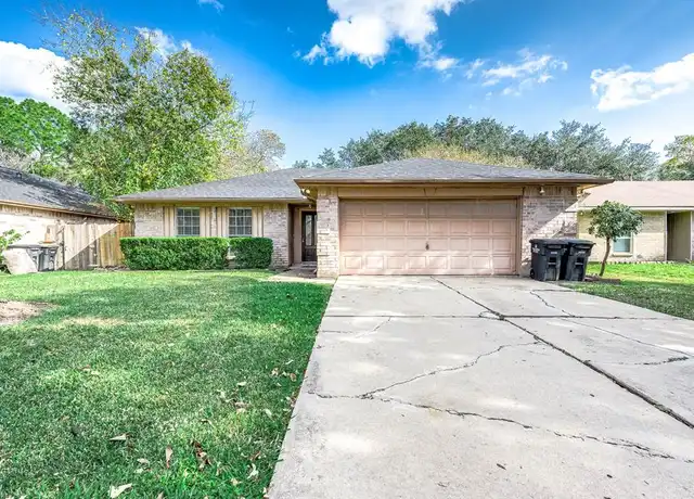 Property at 10707 Forest Leaf Dr, Sugar Land, TX, 77498, 3 beds, 2 baths, [object Object]