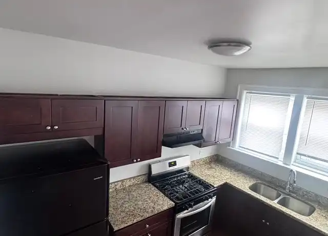 Property at 11358 S Forest Ave Unit 11360 1B, Chicago, IL, 60628, 2 beds, 1 bath, [object Object]