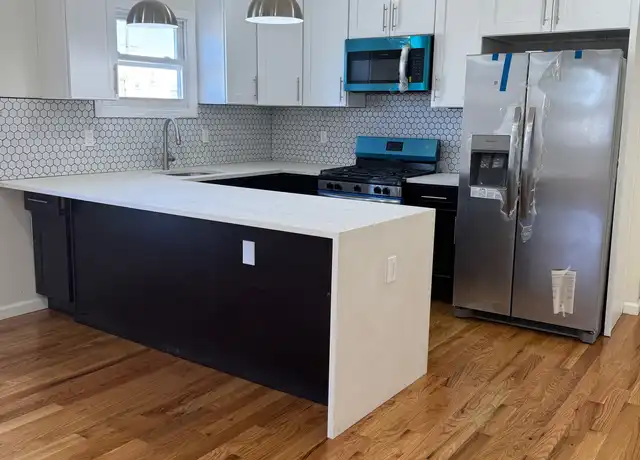 Property at 1094-1096 Grove St Unit 2R, Irvington, NJ, 07111, 3 beds, 1 bath, [object Object]