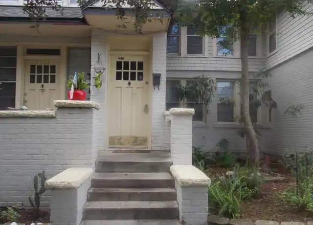 Property at 2304 College St, Jacksonville, FL, 32204, 2 beds, 1 bath, [object Object]