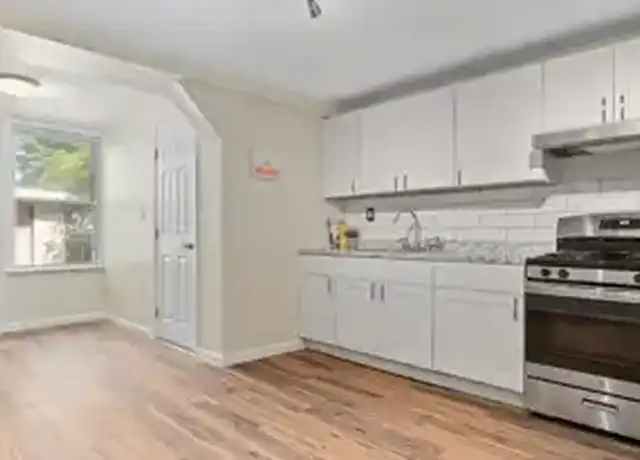 Property at 21 Wallis Ave, Jersey City, NJ, 07306, 3 beds, 2 baths, [object Object]