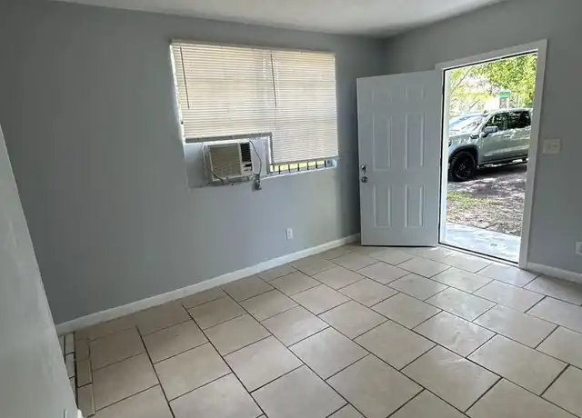 Property at 1614 W 3rd St Unit 1614, Jacksonville, FL, 32209, 2 beds, 1 bath, [object Object]