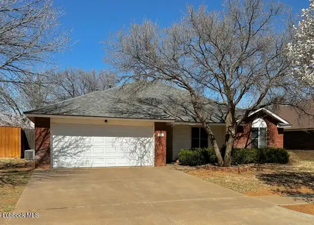 Property at 6220 7th St, Lubbock, TX, 79416, 3 beds, 2 baths, [object Object]