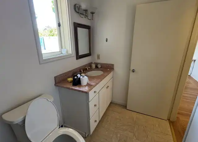 Property at 2710 Belrose Ave Unit 2, Berkeley, CA, 94705, 0 beds, 1 bath, [object Object]