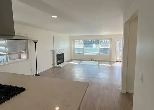 Property at 16912 Canyon Ln, Huntington Beach, CA, 92649, 2 beds, 2 baths, [object Object]