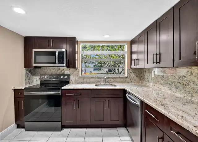 Property at 53 Capri B Unit B, Delray Beach, FL, 33484, 2 beds, 2 baths, [object Object]