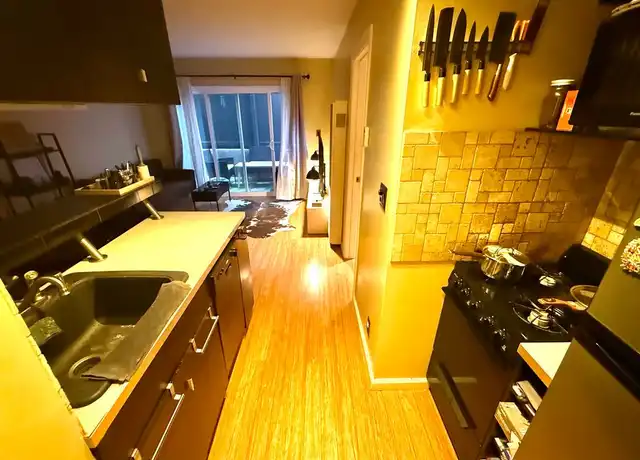 Property at 2434 Ozone Ct Unit 1, Hermosa Beach, CA, 90254, 1 bed, 1 bath, [object Object]