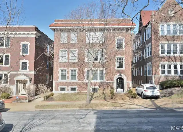 Property at 6321 Southwood Ave, Saint Louis, MO, 63105, 2 beds, 2 baths, [object Object]
