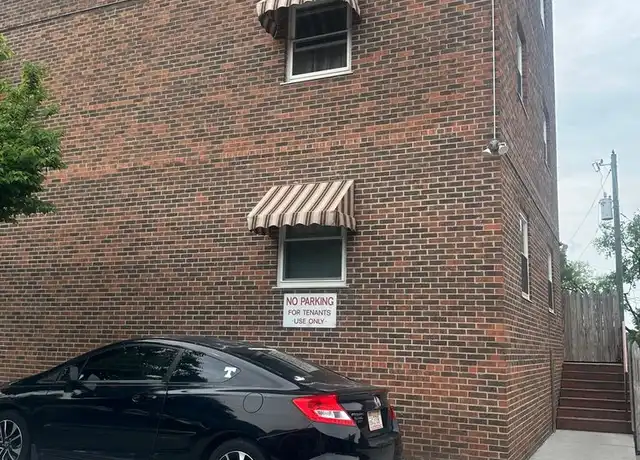 Property at 1211 Highland Ave #101, Knoxville, TN, 37916, 1 bed, 1 bath, [object Object]