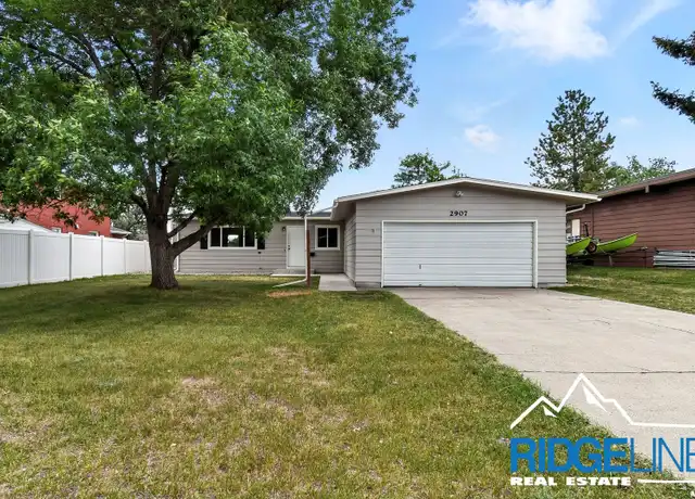 Property at 2907 Carmel Dr, Great Falls, MT, 59404, 3 beds, 2 baths, [object Object]