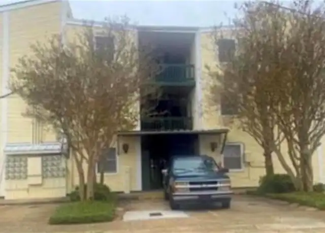 Property at 2300 Pasadena Ave Unit 208, Metairie, LA, 70001, 1 bed, 1 bath, [object Object]