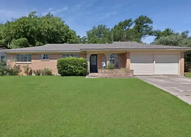 Property at 5100 Cockrell Ave, Fort Worth, TX, 76133, 3 beds, 1 bath, [object Object]