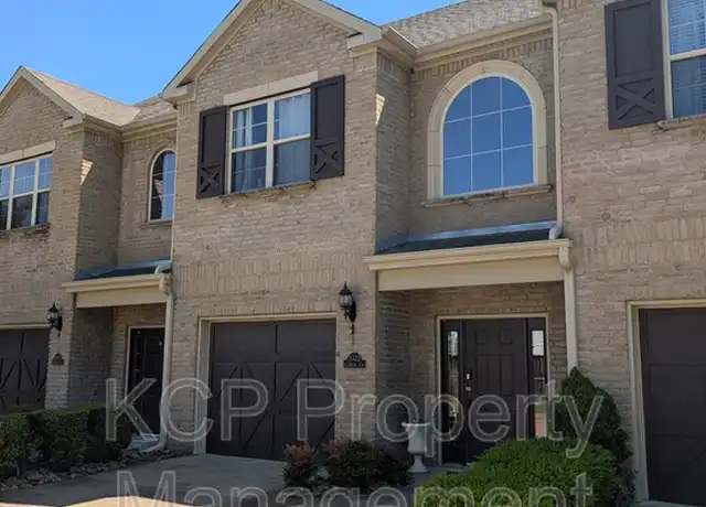 Property at 5322 La Belle Ct Unit 1, Fort Smith, AR, 72903, 3 beds, 2.5 baths, [object Object]
