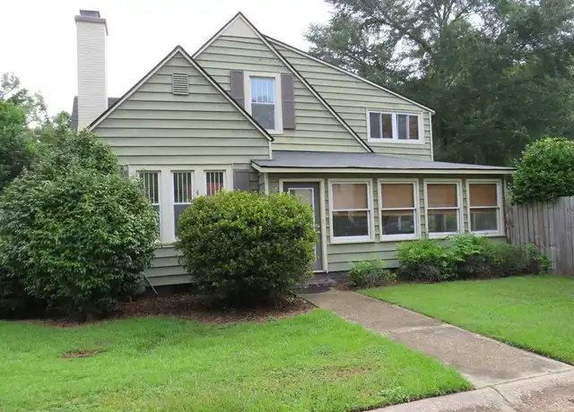 Property at 202 Peachtree St, Fayetteville, NC, 28305, 3 beds, 2 baths, [object Object]