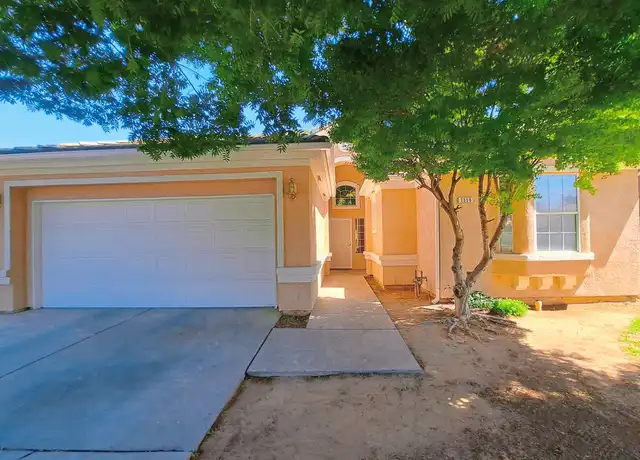Property at 7556 N Vista Ave, Fresno, CA, 93722, 3 beds, 2 baths, [object Object]