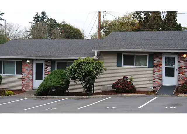 Property at Monroe Square - 11950 SW Lincoln Ave, Portland, OR, 97223, 1 bed, 1 bath, [object Object]