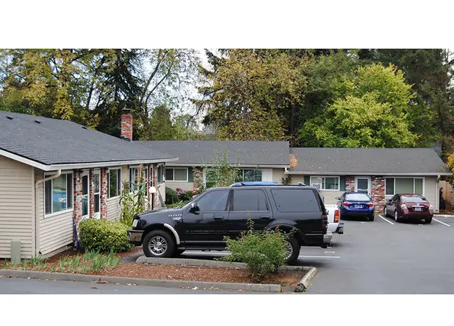 Photo of 11950 SW Lincoln Ave, Portland, OR 97223