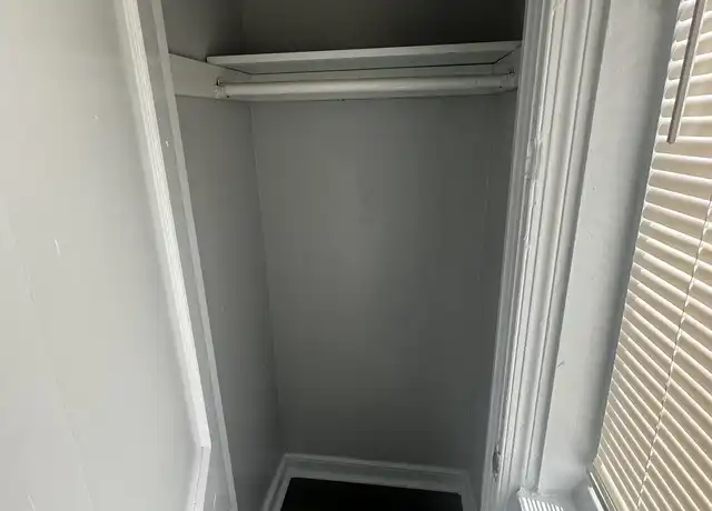Property at 1305 Sayres Ave, Camden, NJ, 08104, 2 beds, 1 bath, [object Object]