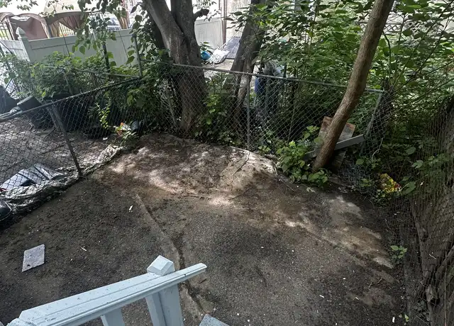 Property at 1305 Sayres Ave, Camden, NJ, 08104, 2 beds, 1 bath, [object Object]