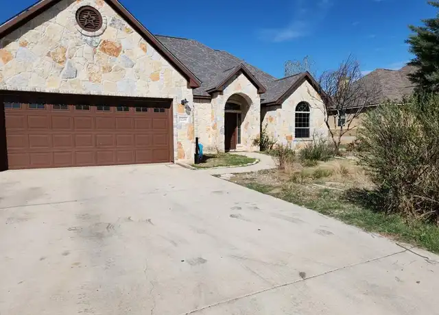 Property at 1206 Kyle Ln, Fredericksburg, TX, 78624, 3 beds, 2.5 baths, [object Object]