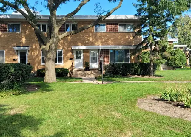 Property at 445 E Lincoln St, Mount Prospect, IL, 60056, 3 beds, 1.5 baths, [object Object]