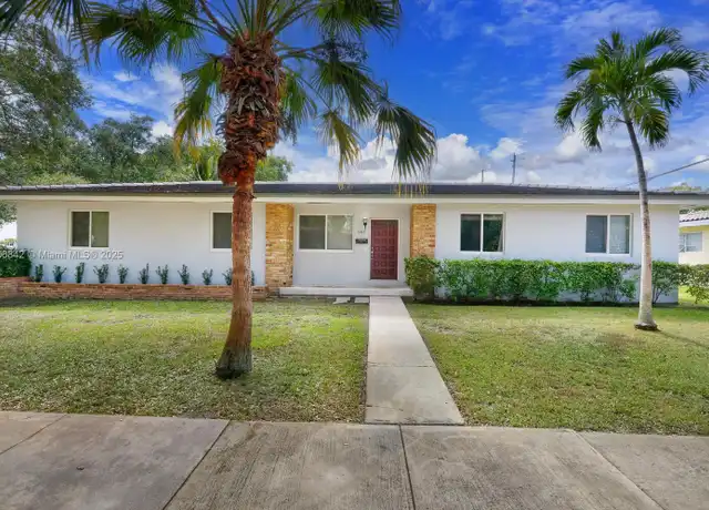Property at 900 Benevento Ave, Coral Gables, FL, 33146, 3 beds, 2 baths, [object Object]