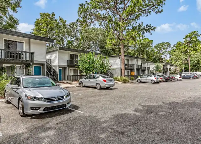 Property at 3555 SW 20th Ave, Gainesville, FL, 32607, 1 bed, 1 bath, [object Object]