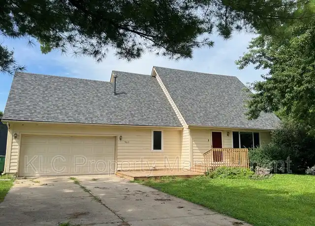 Property at 9613 Dennis Dr, Urbandale, IA, 50322, 4 beds, 2 baths, [object Object]