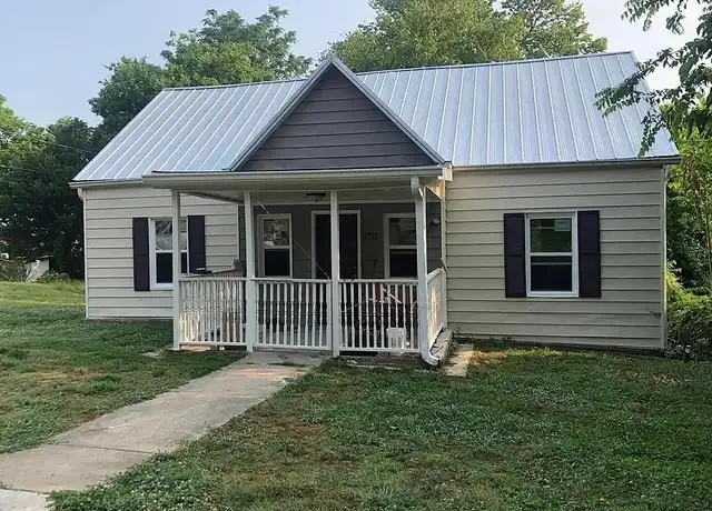 Property at 320 W 13th St, Columbia, TN, 38401, 2 beds, 1 bath, [object Object]