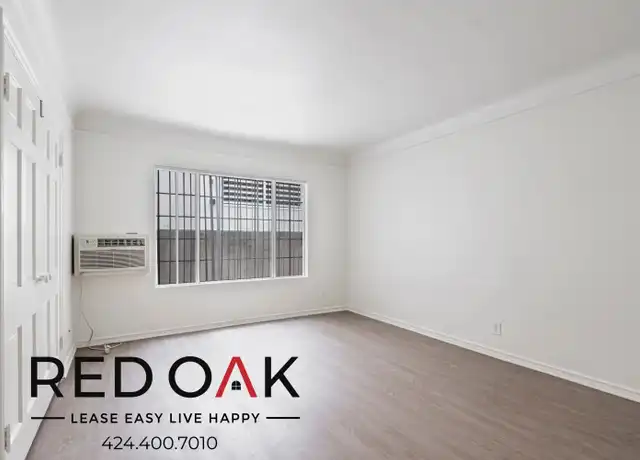 Property at 723 S Mansfield Ave Unit 106, Los Angeles, CA, 90036, 0 beds, 1 bath, [object Object]