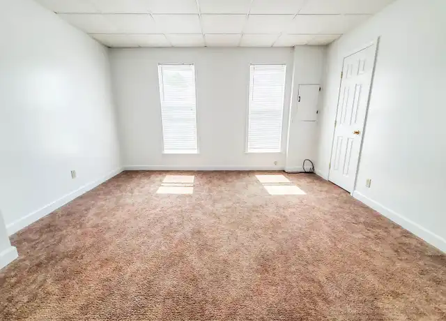 Property at 239 W 8th St Unit 9 A, Erie, PA, 16501, 3 beds, 1 bath, [object Object]