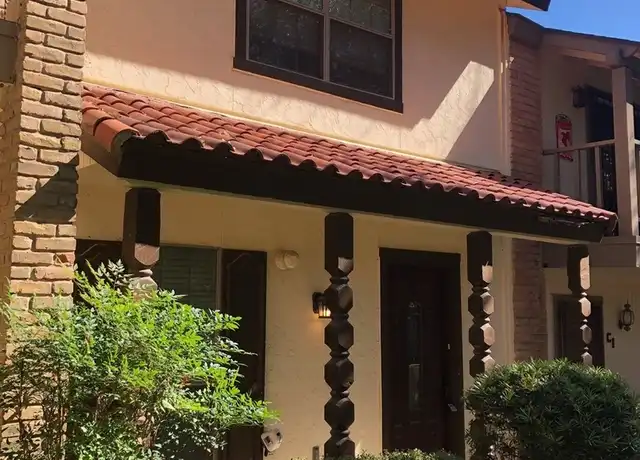 Property at 11303 Vance Jackson Rd, San Antonio, TX, 78230, 2 beds, 3 baths, [object Object]